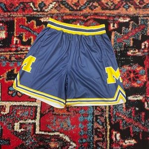 91-92 Fab Five Michigan Wolverines Shorts